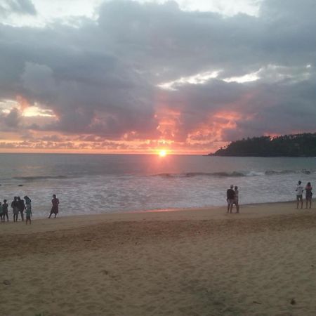 米瑞莎太阳海旅馆酒店 外观 照片