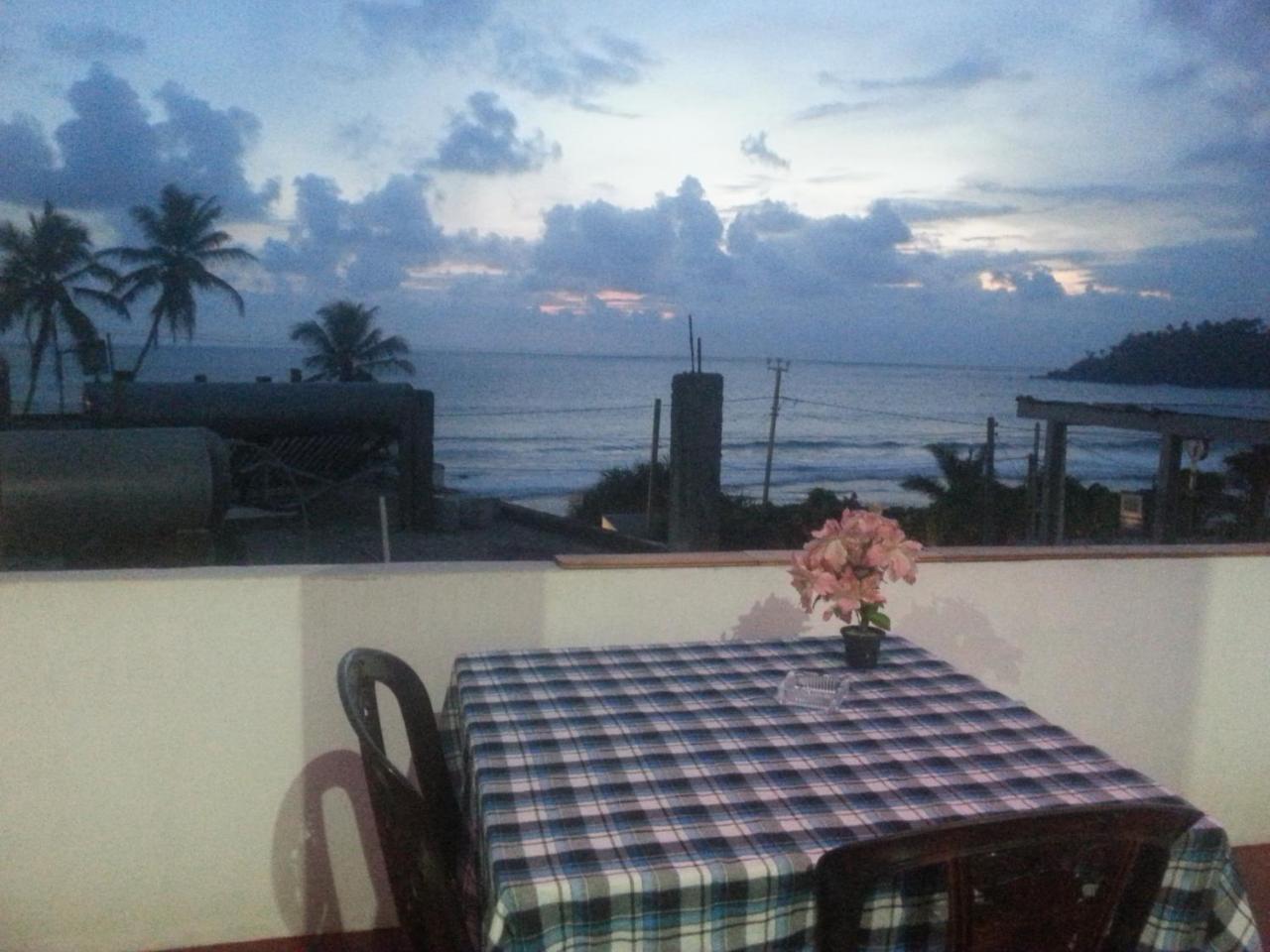 米瑞莎太阳海旅馆酒店 外观 照片